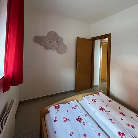 In With Sea View, Balcony, Air Conditioning, Wifi 3492-1