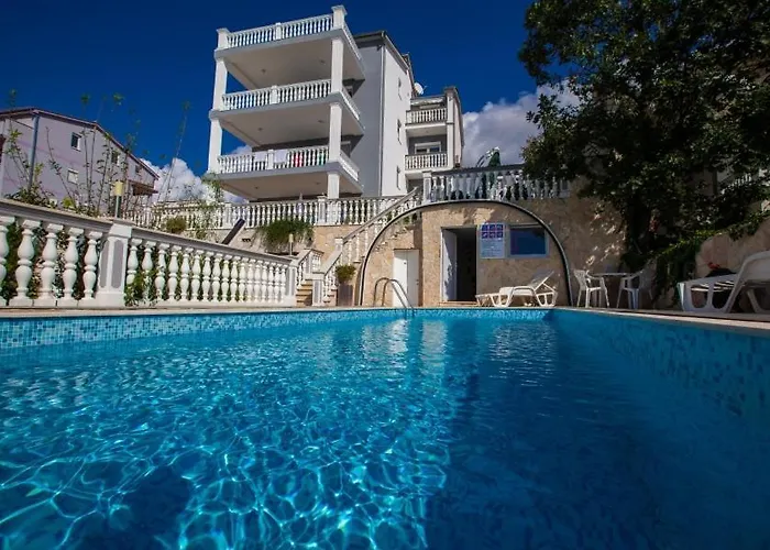 In With Sea View, Balcony, Air Conditioning, Wifi 3492-1 Crikvenica
