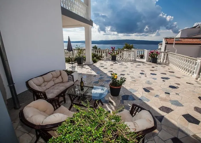 In With Sea View, Balcony, Air Conditioning, Wifi 3492-1 *