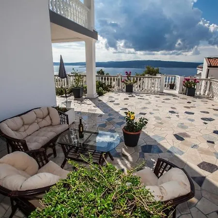 In With Sea View, Balcony, Air Conditioning, Wifi 3492-1 *