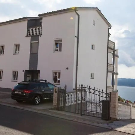 Lägenhet In With Sea View, Balcony, Air Conditioning, Wifi 3492-1 *