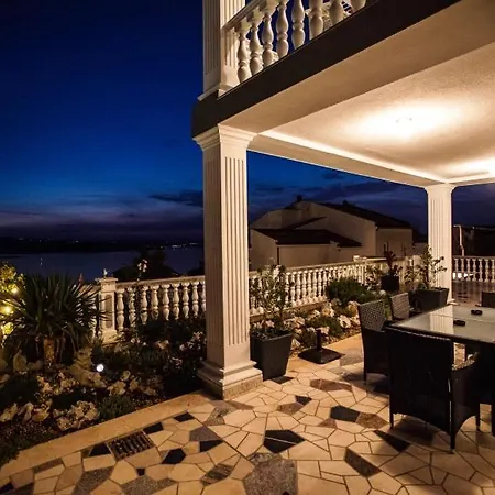 In With Sea View, Balcony, Air Conditioning, Wifi 3492-1 *