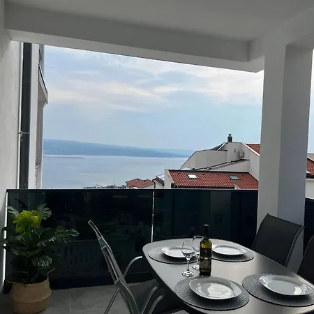 Lägenhet In With Sea View, Balcony, Air Conditioning, Wifi 3492-1 Crikvenica