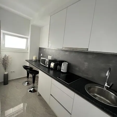 In With Sea View, Balcony, Air Conditioning, Wifi 3492-1 * Crikvenica