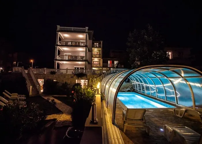 Apartment In With Sea View, Balcony, Air Conditioning, Wifi 3492-1